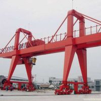 丹陽門式起重機(jī)。龍門吊
