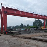 湖北省當(dāng)陽市雙梁門式起重機(jī)各種型號(hào)起重機(jī)，行吊廠家直銷