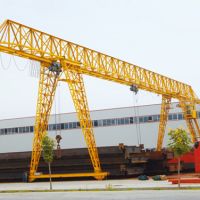 ?？陔妱雍J桁架門式起重機(jī)